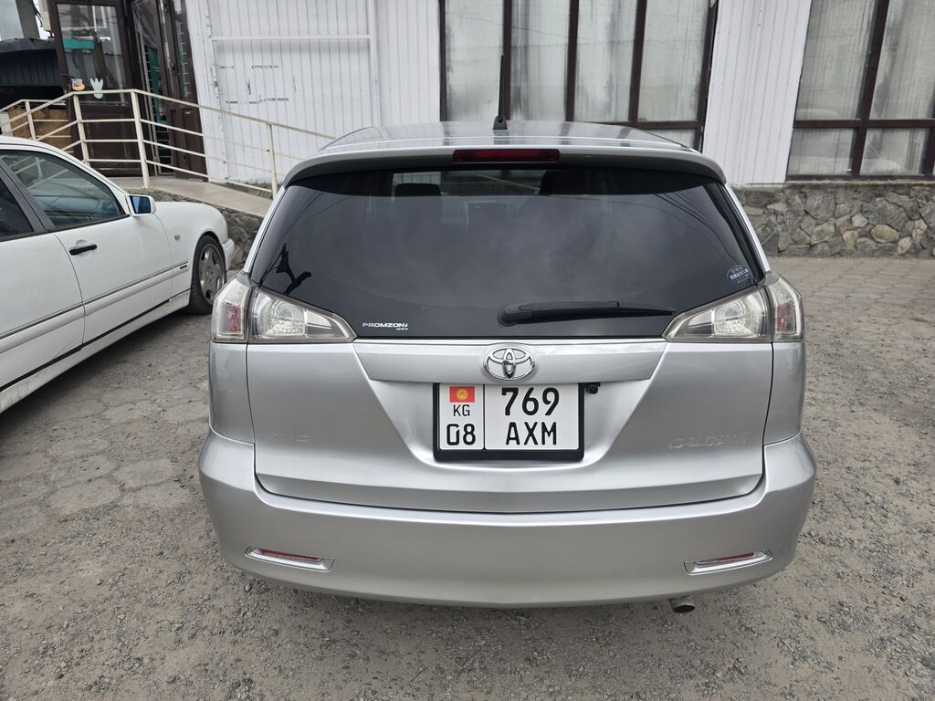 Toyota Caldina: 2005 г., 2 л, Автомат, Бензин, Универсал: фото 3