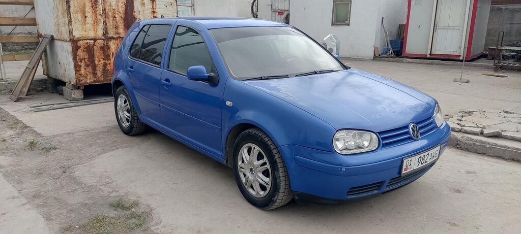 Volkswagen Golf: 2003 г., 2 л, Механика, Бензин, Хэтчбэк: фото 8