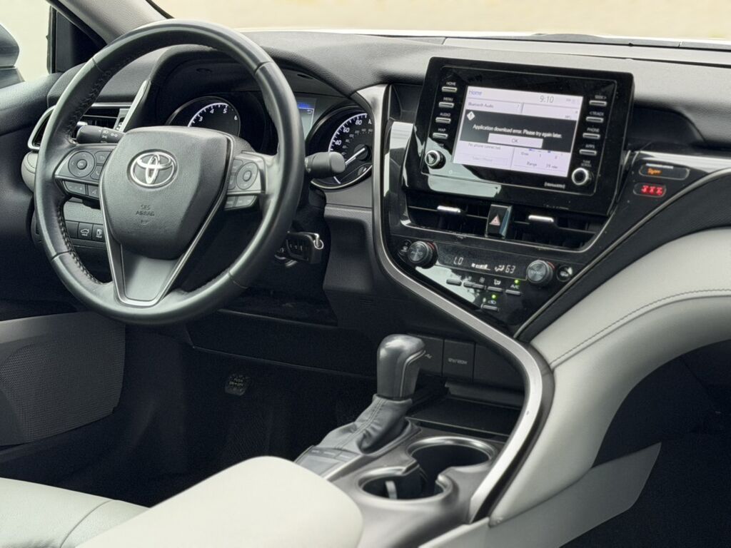 Toyota Camry: 2021 г., 2.5 л, Автомат, Бензин, Седан: фото 8