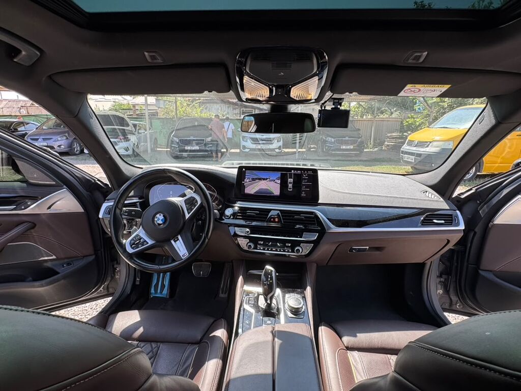 BMW 5 series: 2022 г., 2 л, Автомат, Бензин, Седан: фото 5