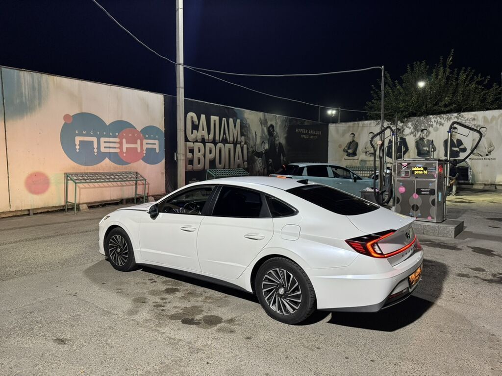 Hyundai Sonata: 2020 г., 2 л, Автомат, Газ: фото 4