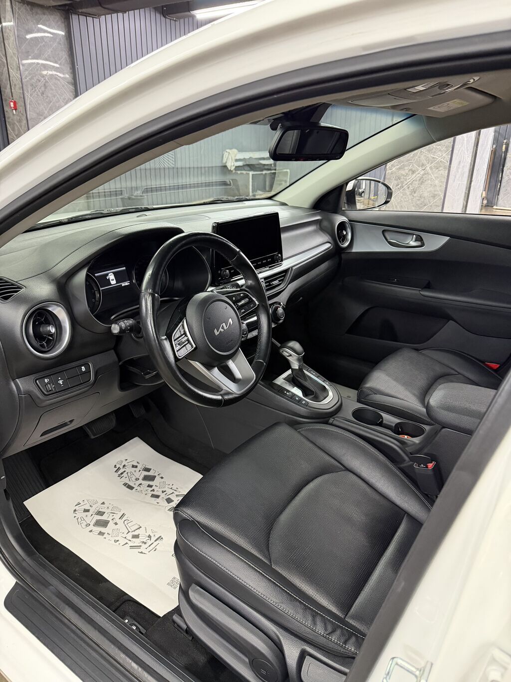 Kia K3: 2021 г., 1.6 л, Автомат, Бензин, Седан: фото 8