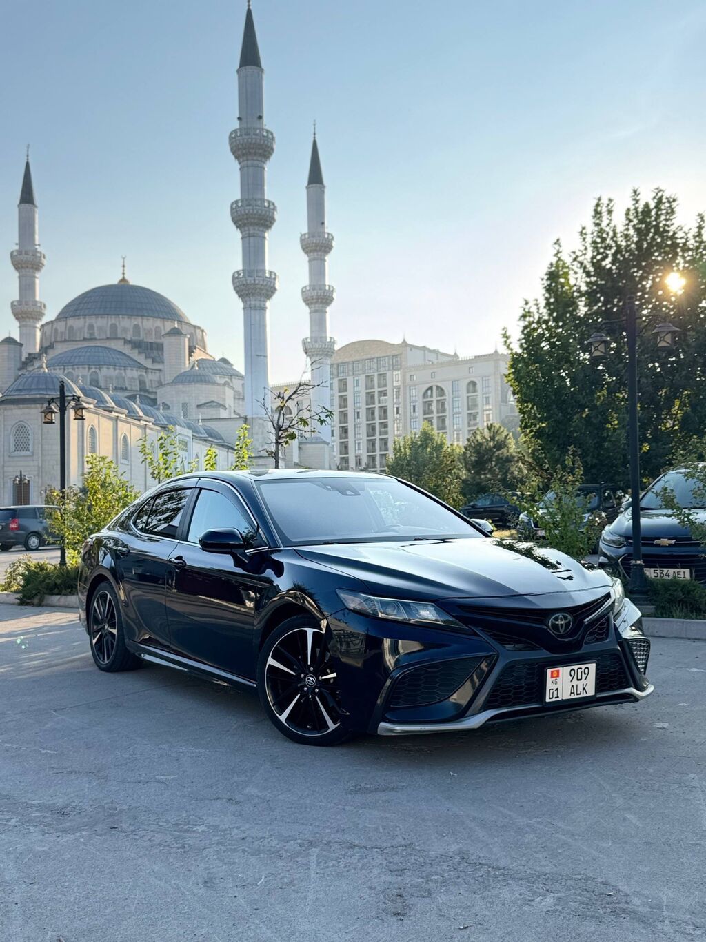 Toyota Camry: 2021 г., 2.5 л, Автомат, Бензин, Седан: фото 1