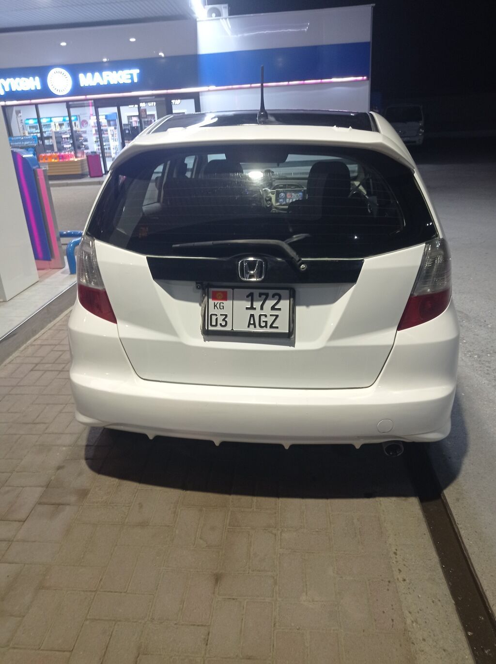 Honda Fit: 2008 г., Автомат, Бензин, Хэтчбэк: фото 4