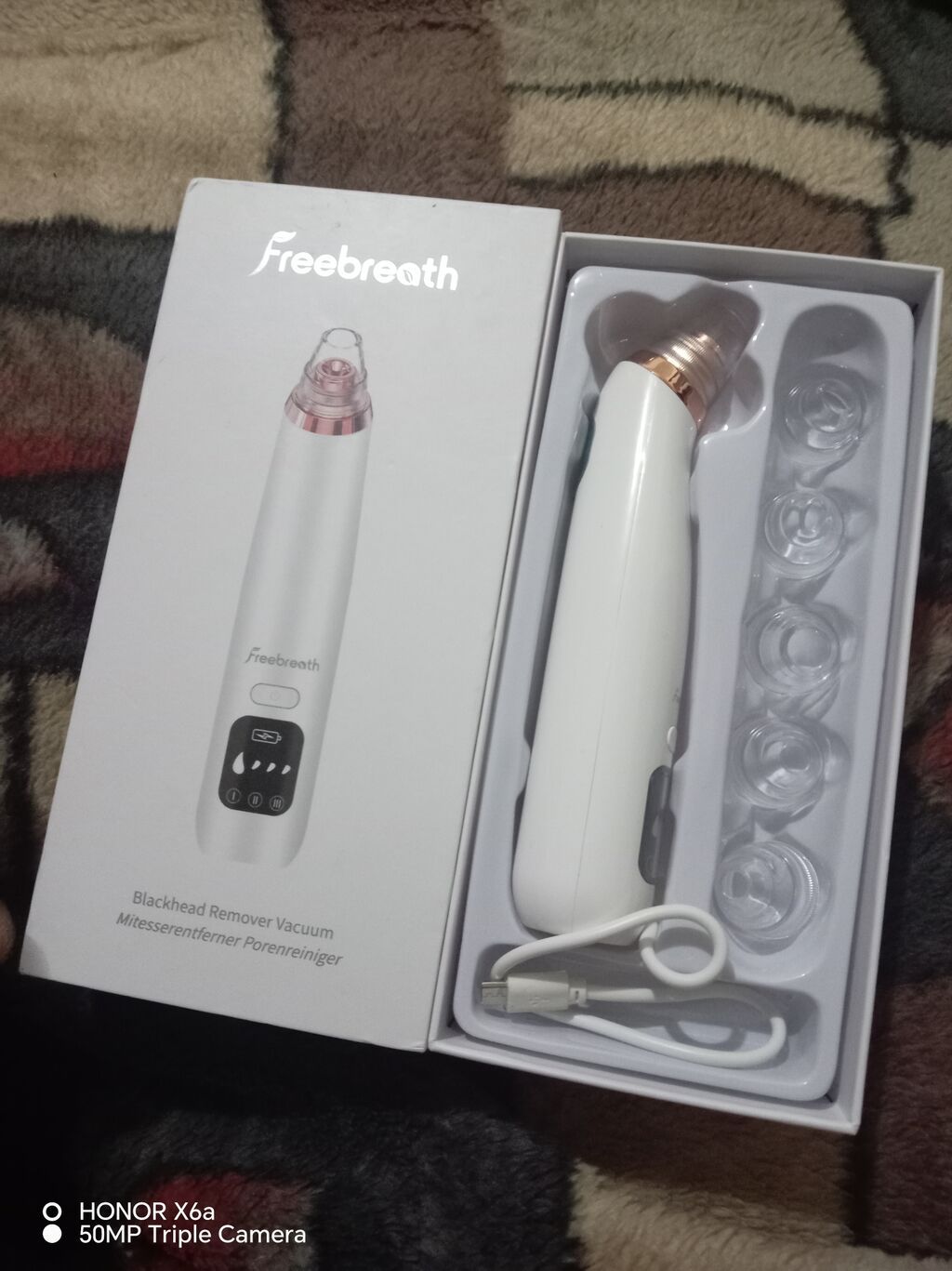 Šminka: Set za negu lica i šminkanje 1) Freebreath Blackhead Remover Vacuum –