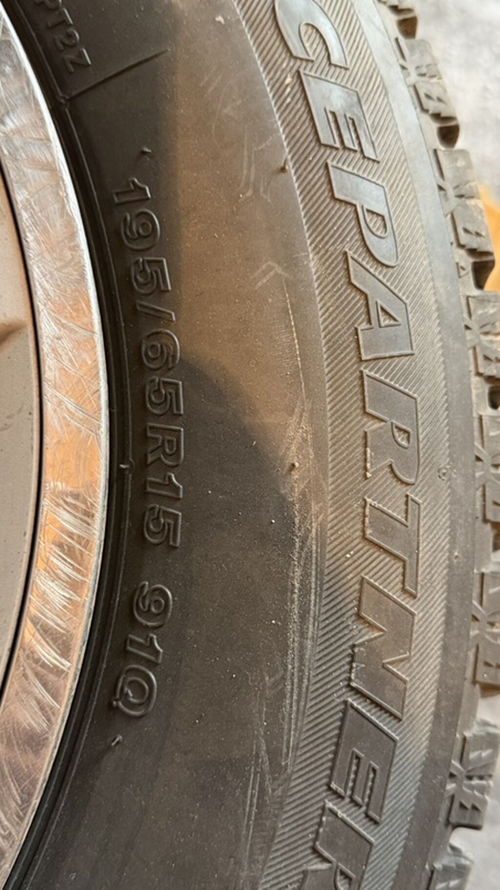Комплект из 8 шин на дисках R16.R15 Комплект R15 12,000с Комплект: фото 5