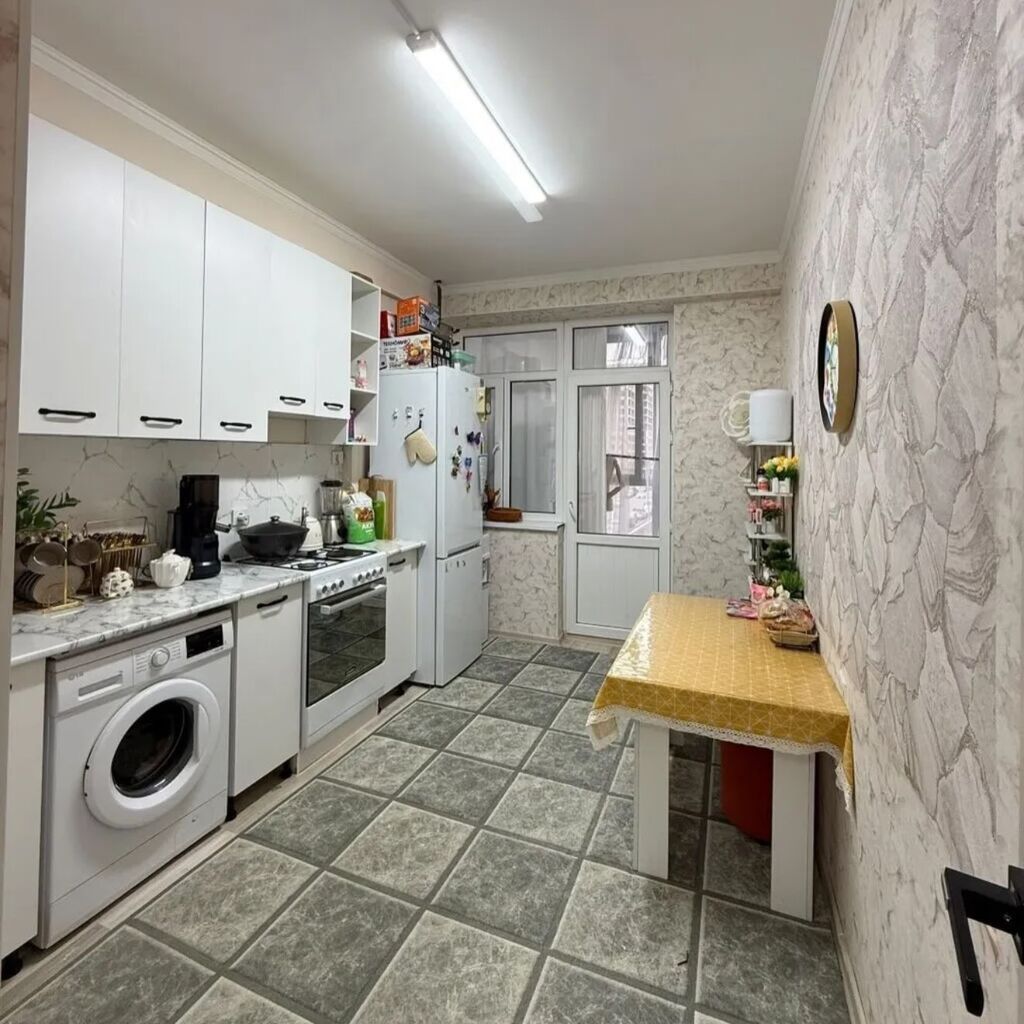 1 комната, 44 м², Южная Магистраль Элитка, 2 этаж, Евроремонт: фото 1