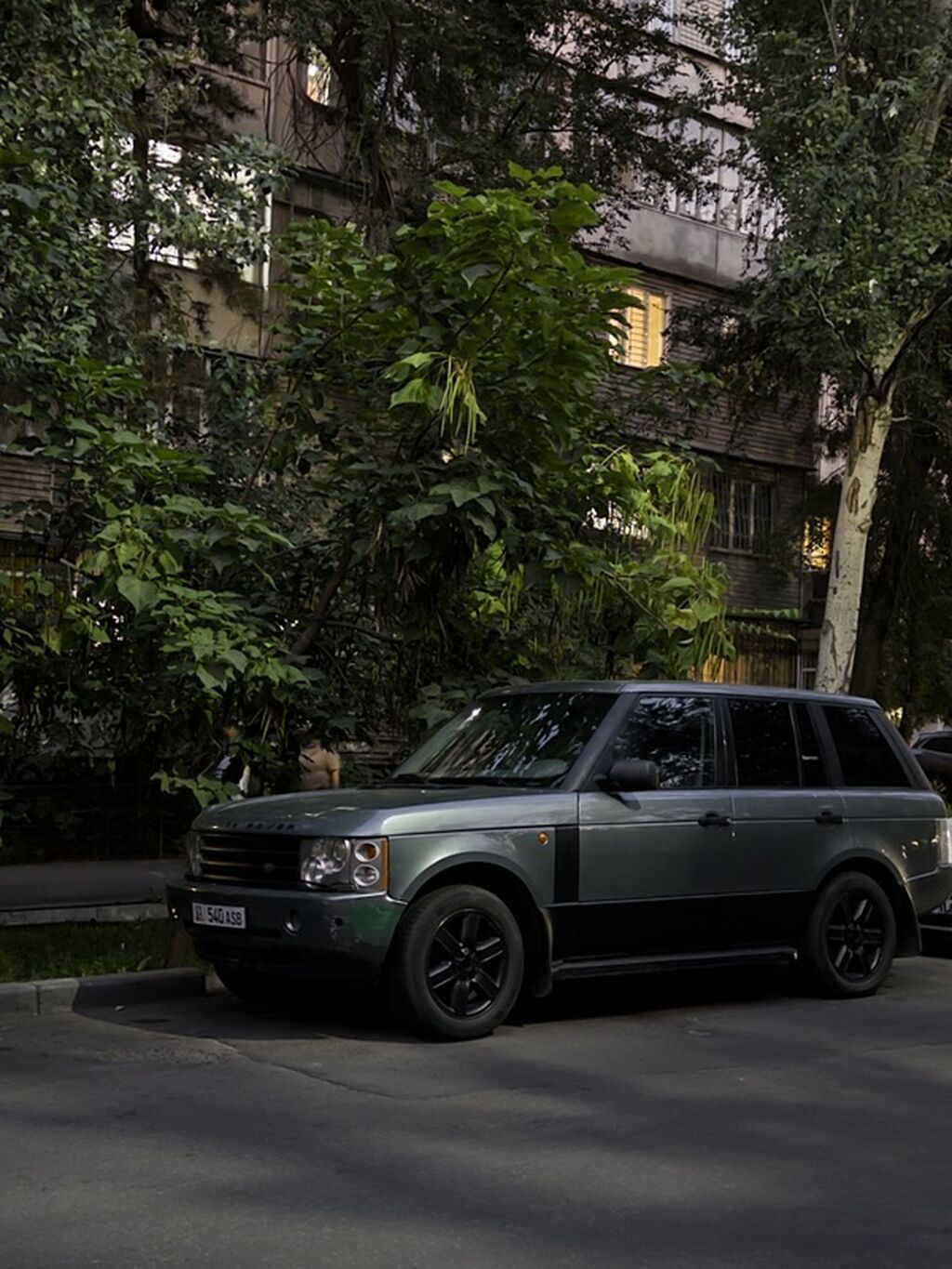 Land Rover Range Rover: 2005 г., 4.4 л, Автомат, Бензин, Внедорожник: фото 2