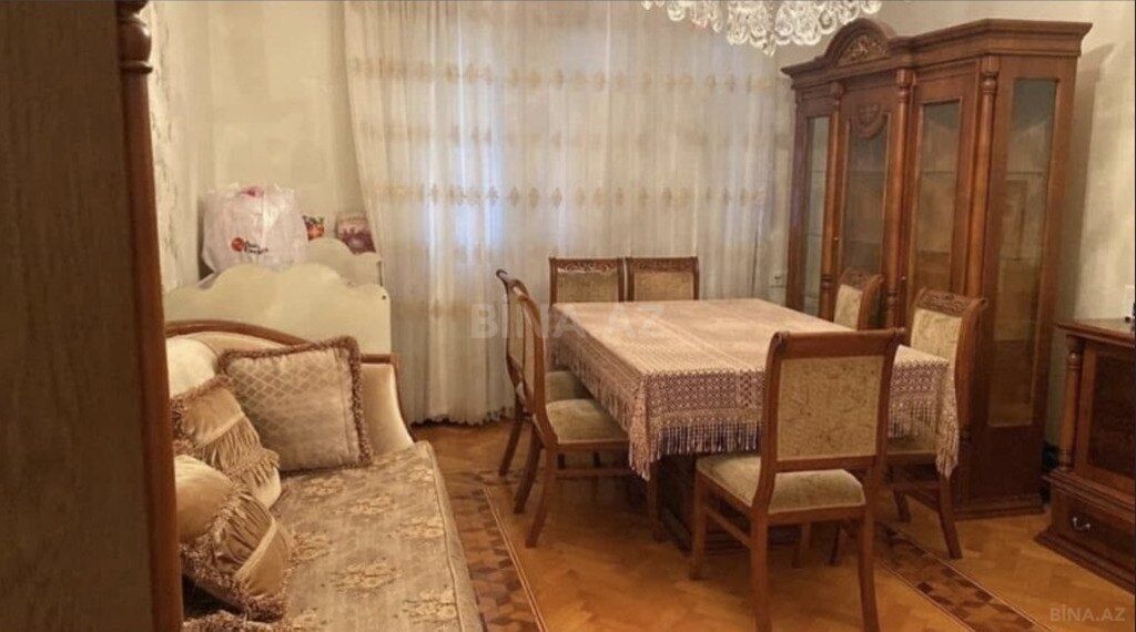 28 Mayda 2 otaqlı köhnə tikili mənzil kirayə verilir, 70 m², 200 AZN/ay, şəkil 5 / 12