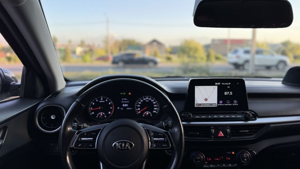 Kia K3: 2020 г., 1.6 л, Вариатор, Бензин, Седан: фото 6
