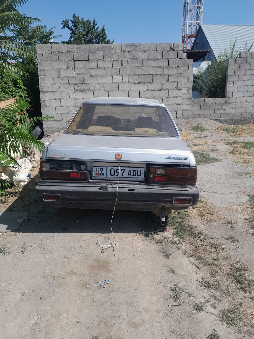 Honda Accord: 1985 г., 1.8 л, Автомат, Бензин, Седан: фото 3