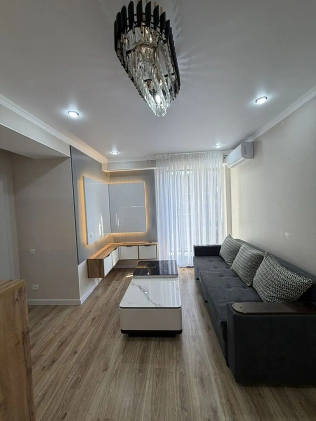 2 комнаты, 55 м², Технопарк Элитка, 10 этаж, Дизайнерский ремонт: фото 1