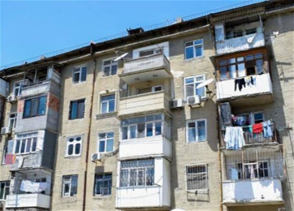 Bakı, 3 otaqlı, Köhnə tikili, m. Nəriman Nərimanov, 65 kv. m