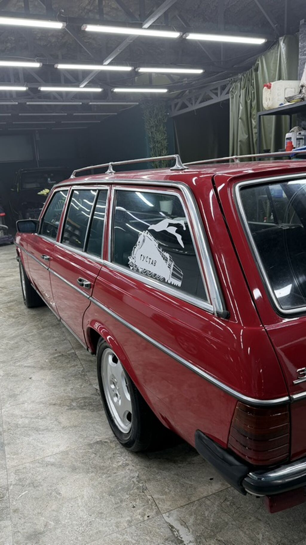 Mercedes-Benz W123: 1984 г., 3 л, Механика, Дизель, Универсал: фото 5