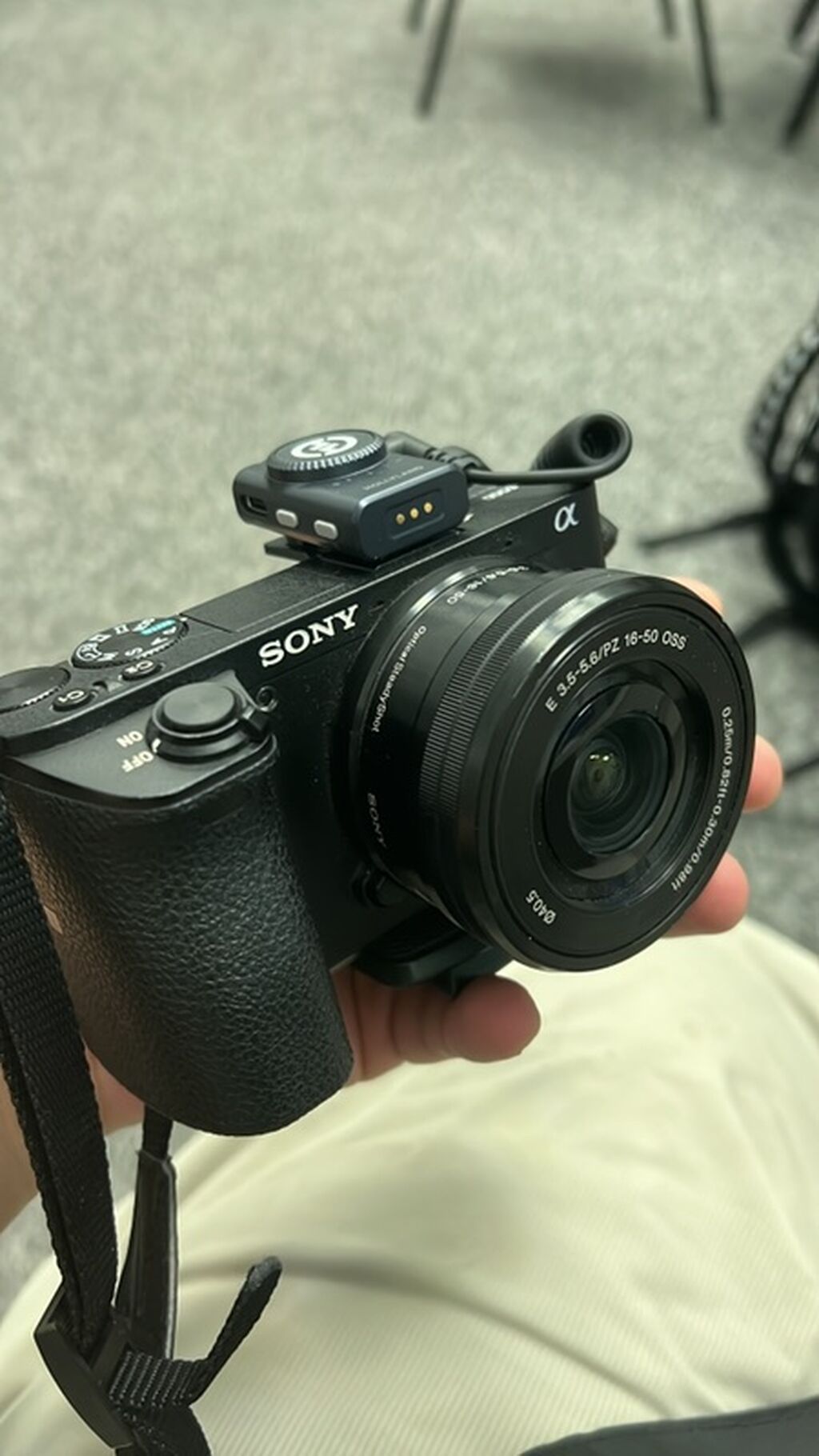 Беззеркальная камера Sony α6500 (A6500) с объективом Sony E PZ 16–50mm: фото 1