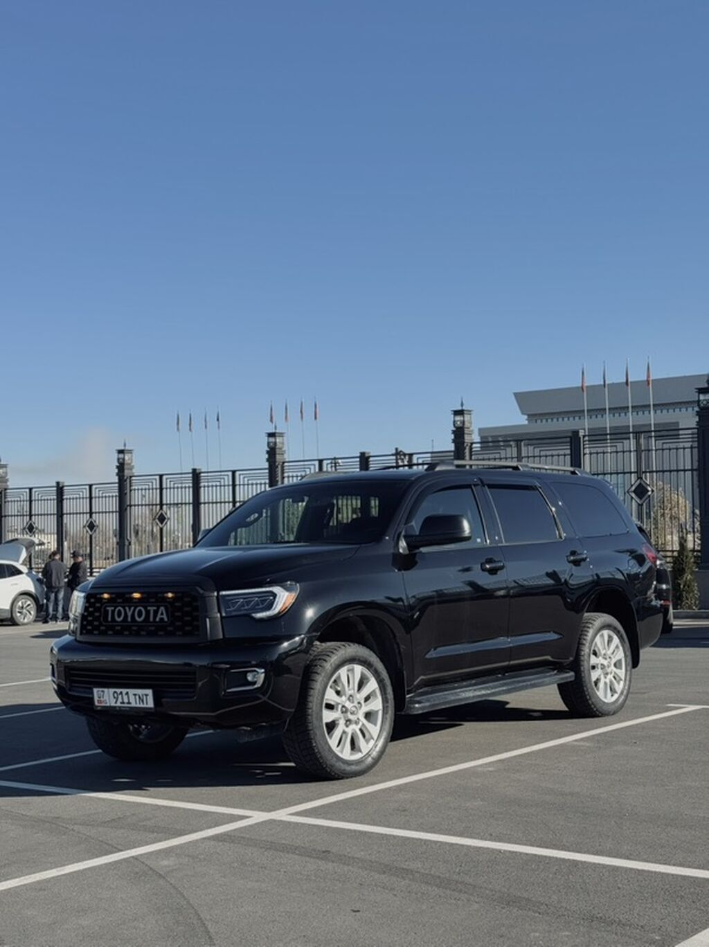 Toyota Sequoia: 2008 г., 5.7 л, Автомат, Бензин, Внедорожник: фото 8