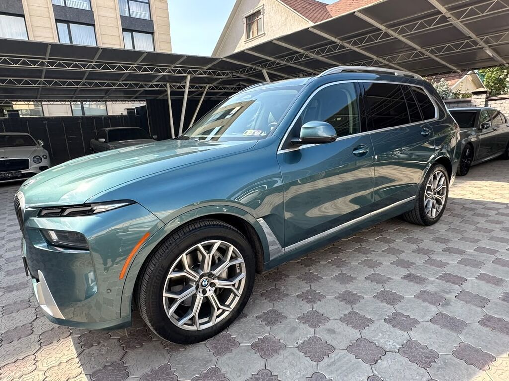 BMW X7: 2022 г., 3 л, Автомат, Бензин, Внедорожник: фото 3