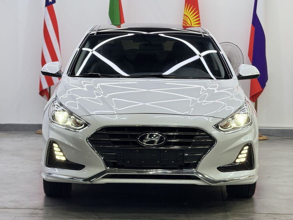Hyundai Sonata: 2020 г., 2 л, Автомат, Электромобиль, Седан: фото 3