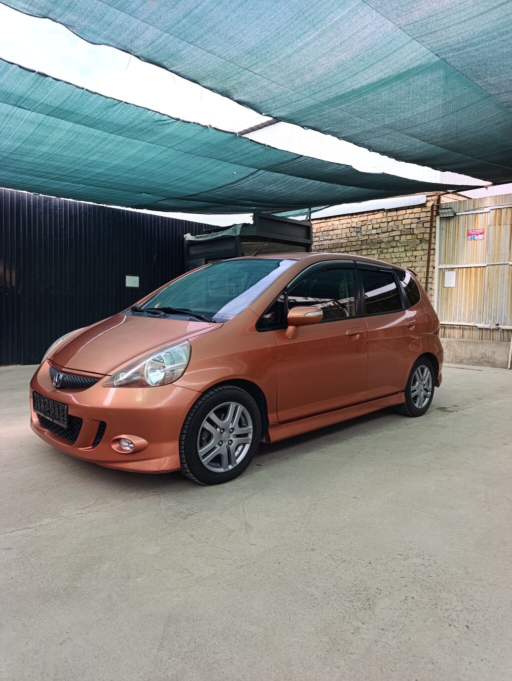 Honda Jazz: 2007 г., 1.5 л, Автомат, Бензин, Хэтчбэк: фото 3