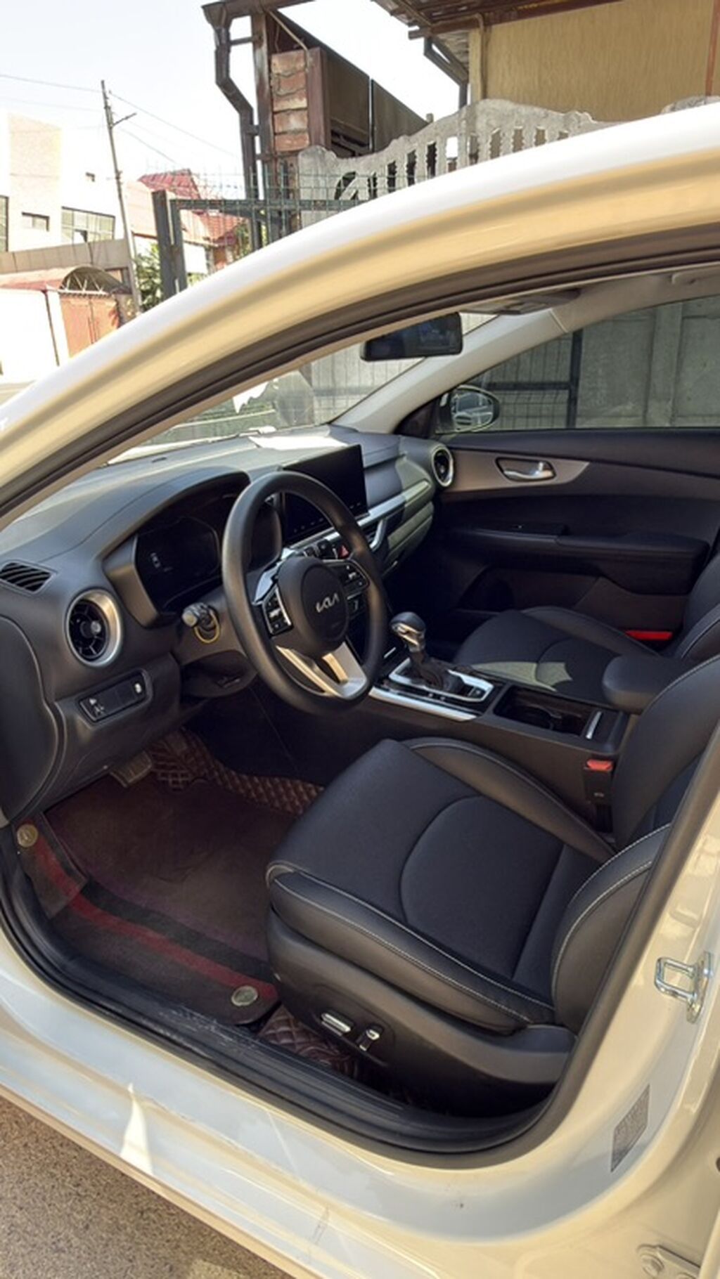 Kia K3: 2021 г., 1.5 л, Автомат, Бензин, Седан: фото 6