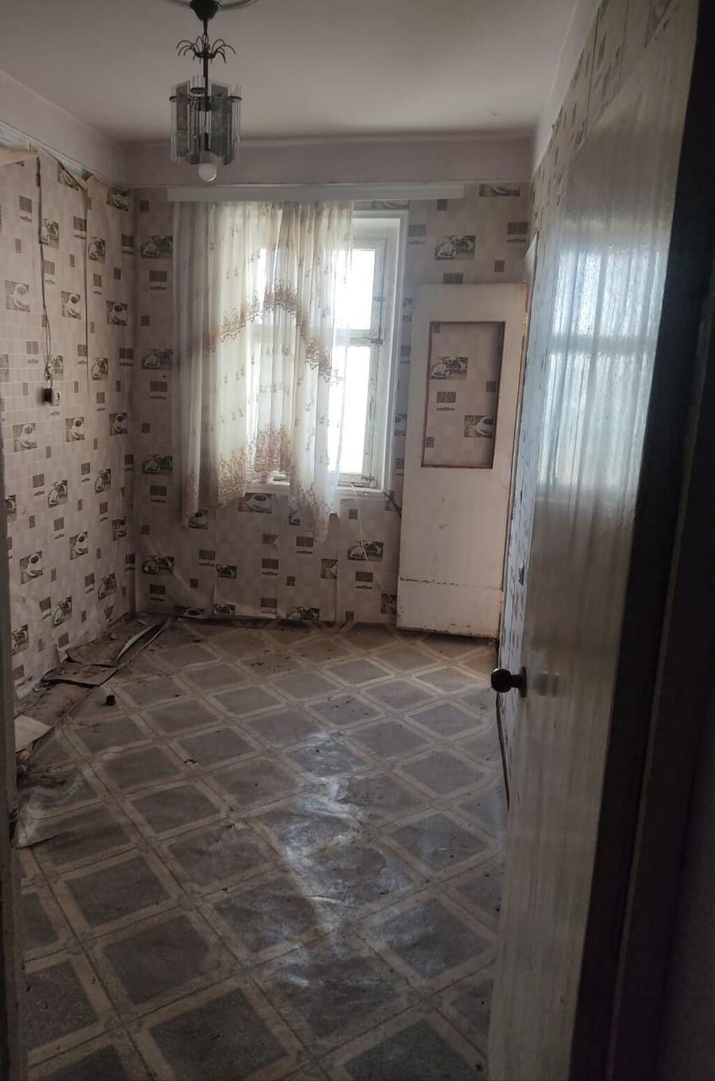 Sumqayıt, 2 otaqlı, Köhnə tikili, 72 kv. m