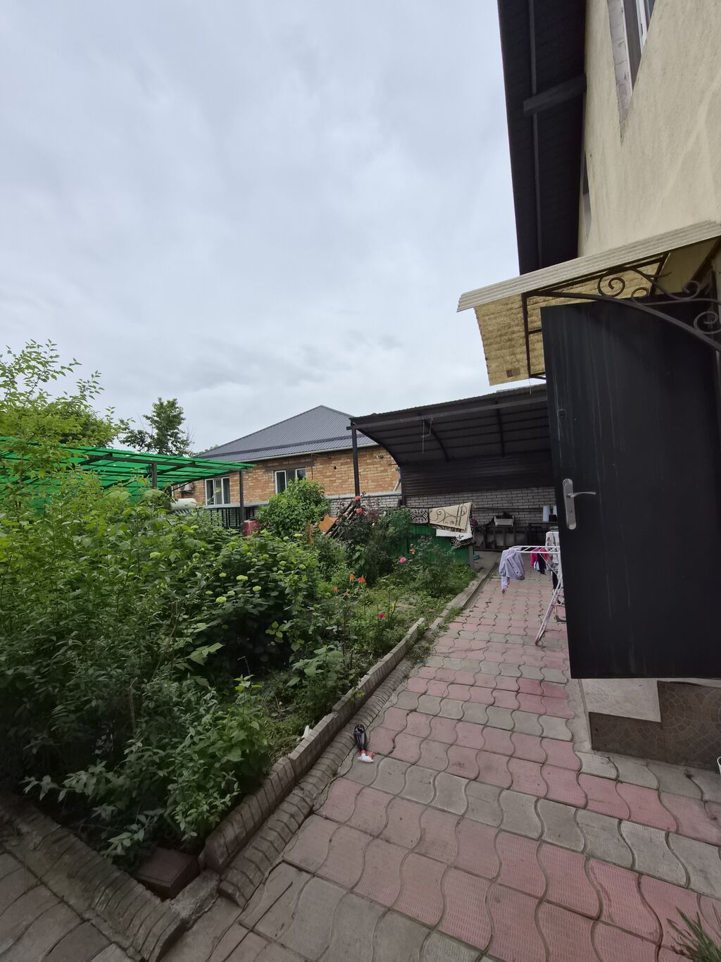 178 м², 4 комнаты, Бассейн — фото 4