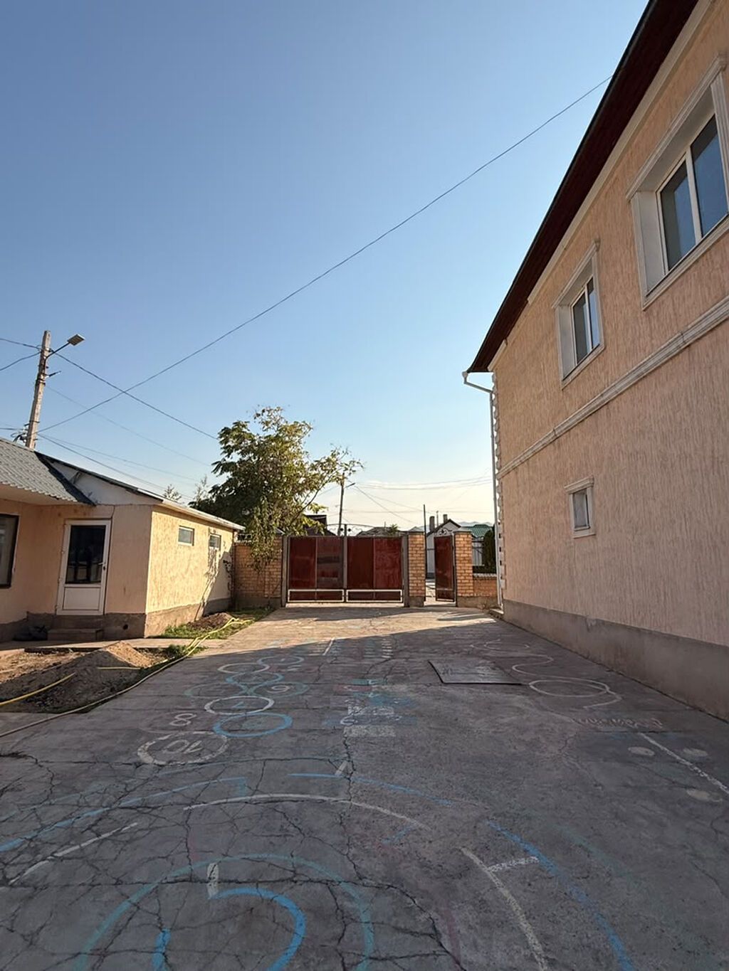 250 м², 6 комнат и более, Южная Магистраль, Без животных: фото 3