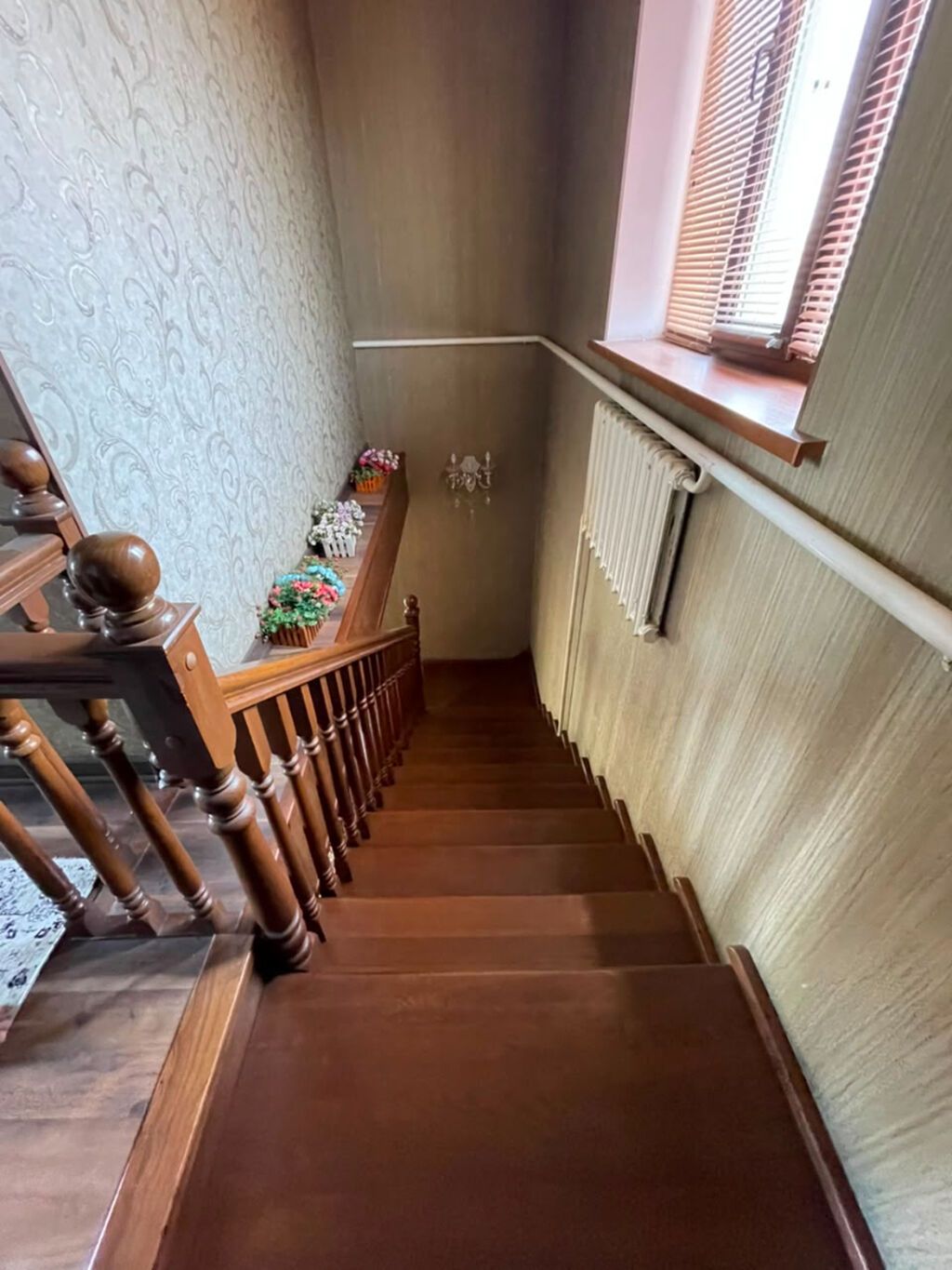 Продаю двухэтажный дом с подвалом, гаражом, летней кухней, баней: фото 4
