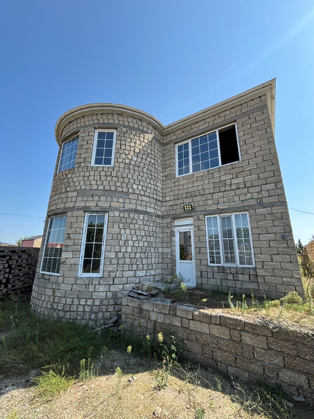 Buzovnada 6 otaqlı həyət evi satılır, 240 m², 100 000 AZN, şəkil 2 / 5