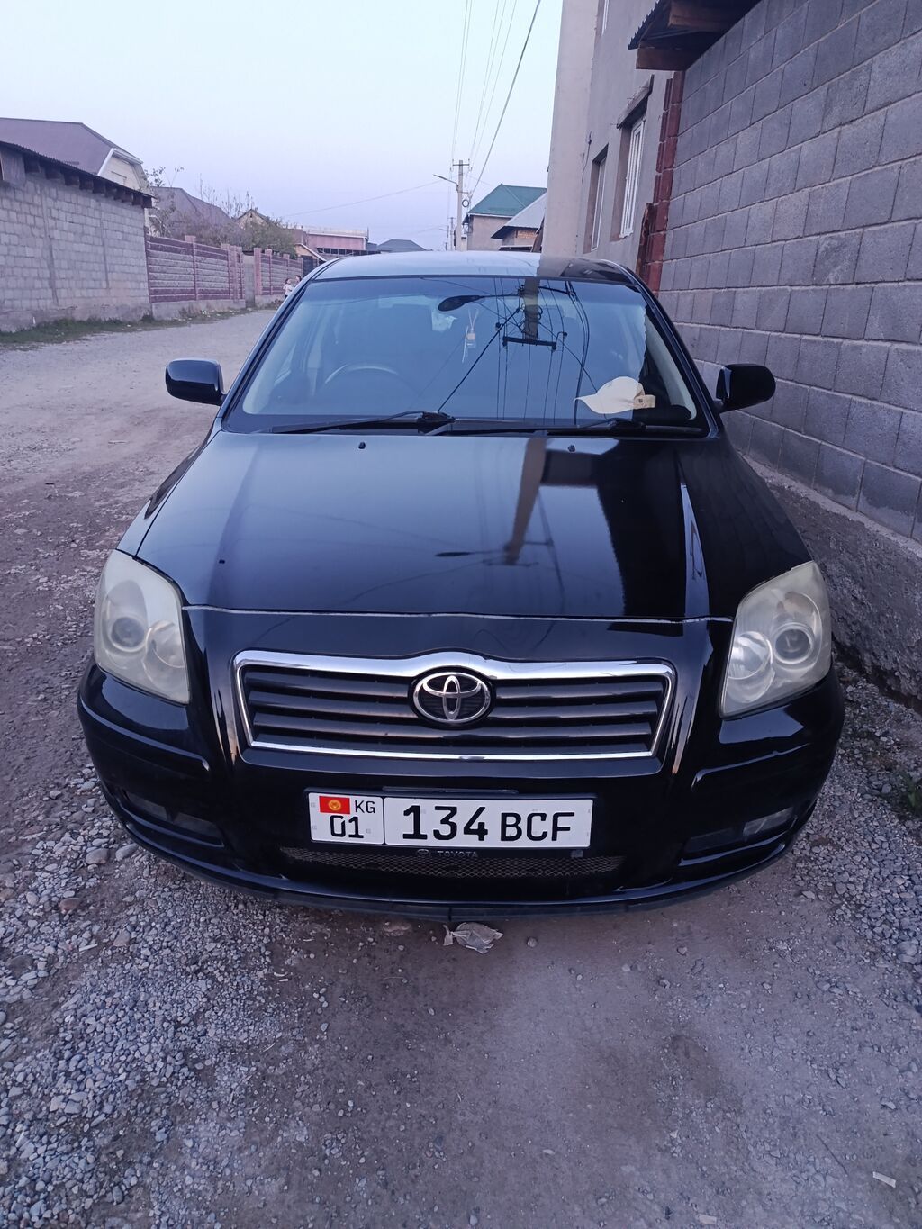 Toyota Avensis: 2003 г., Седан: фото 4