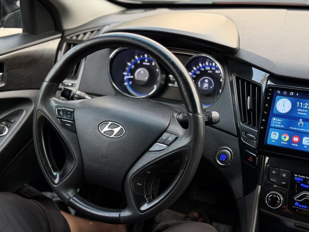 Hyundai Sonata: 2012 г., 2 л, Автомат, Бензин, Седан: фото 6