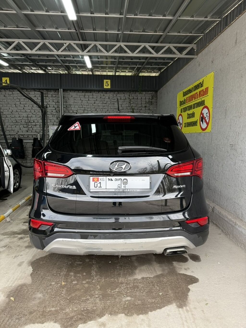 Hyundai Santa Fe: 2017 г., 2.4 л, Автомат, Бензин, Кроссовер: фото 3