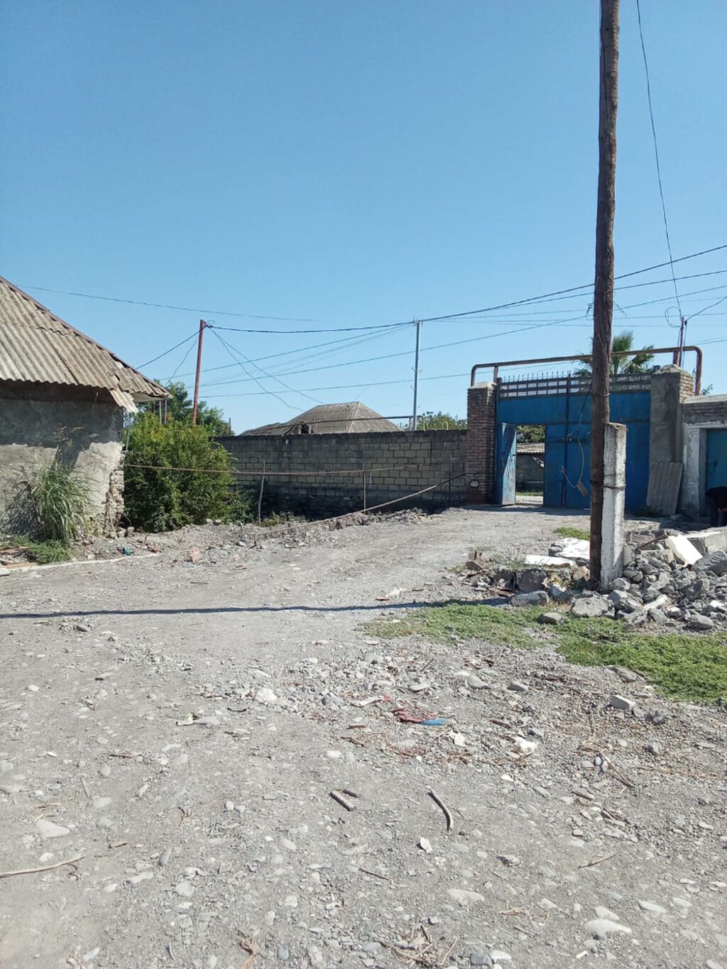 Ağdaş, 192 kv. m, 4 otaqlı, İşıq, Kanalizasiya, Kombi