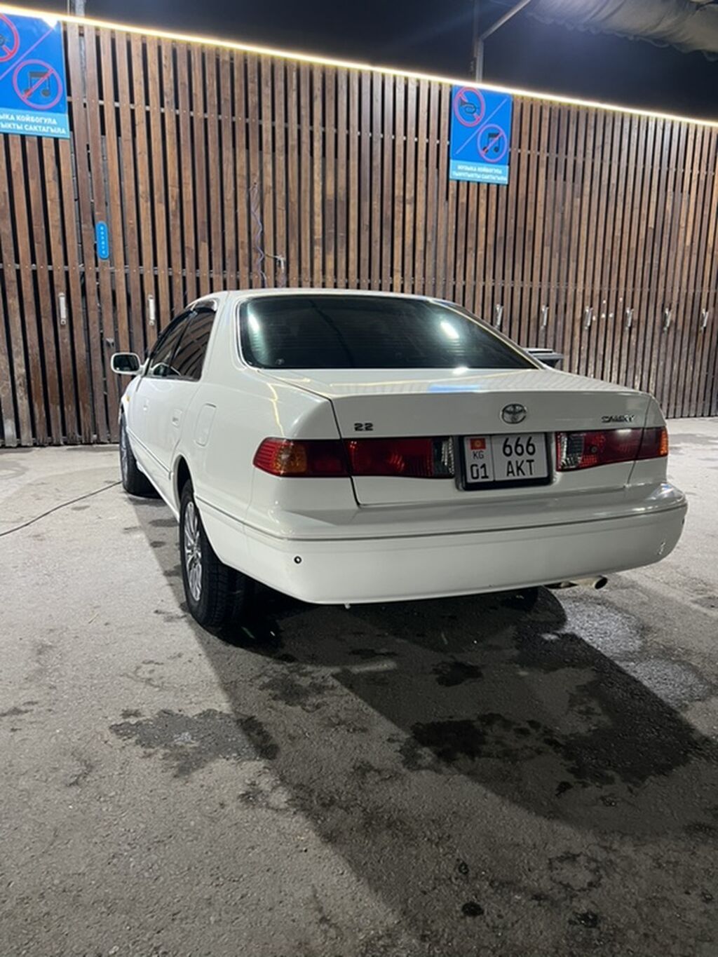 Toyota Camry: 2001 г., 2.2 л, Автомат, Бензин, Седан: фото 7