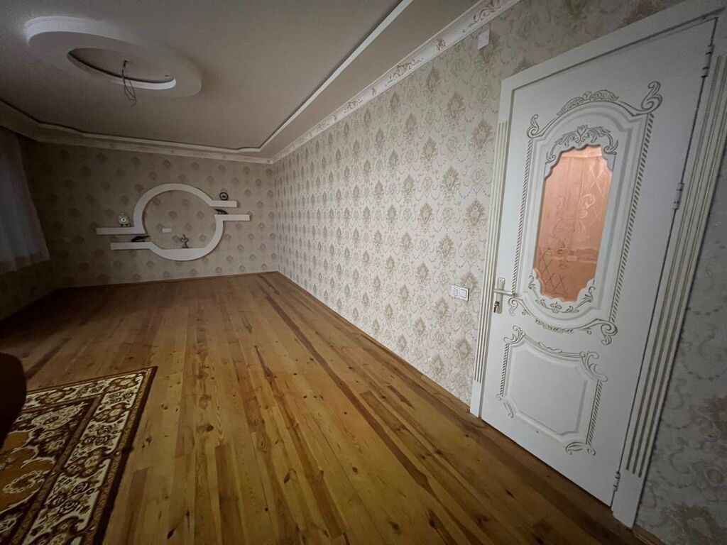 Bakı, 4 otaqlı, Köhnə tikili, 156 kv. m