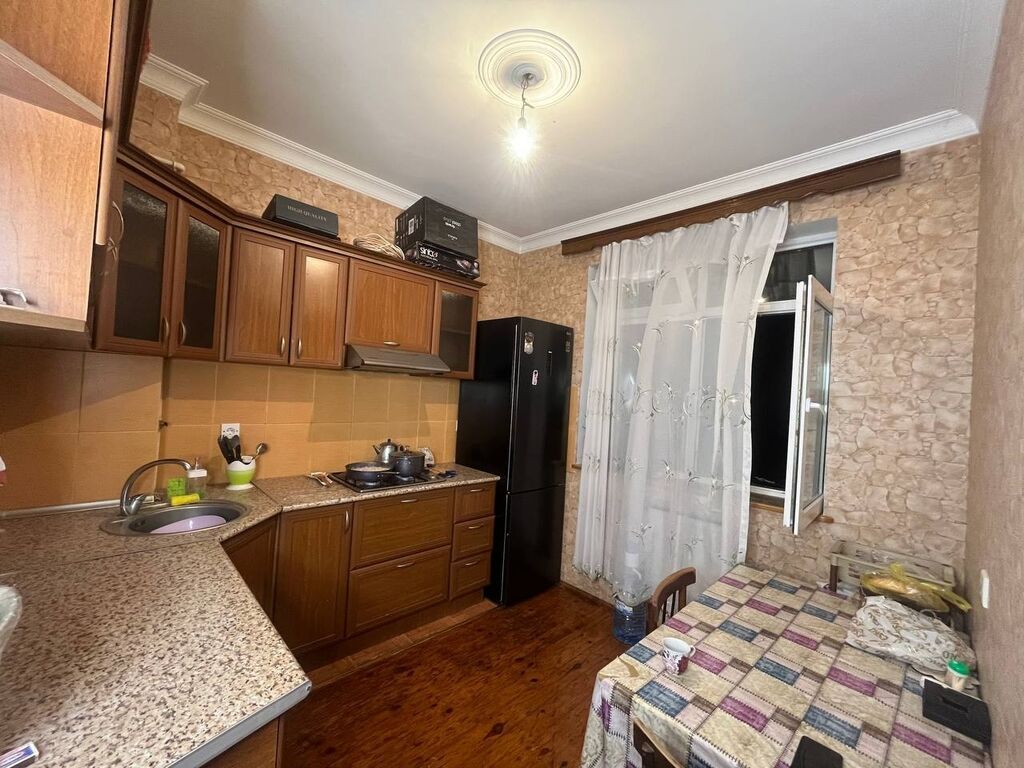 Yeni Günəşli Massiv D, 2 otaqlı, Yeni tikili, m. Xalqlar Dostluğu, 73 kv. m