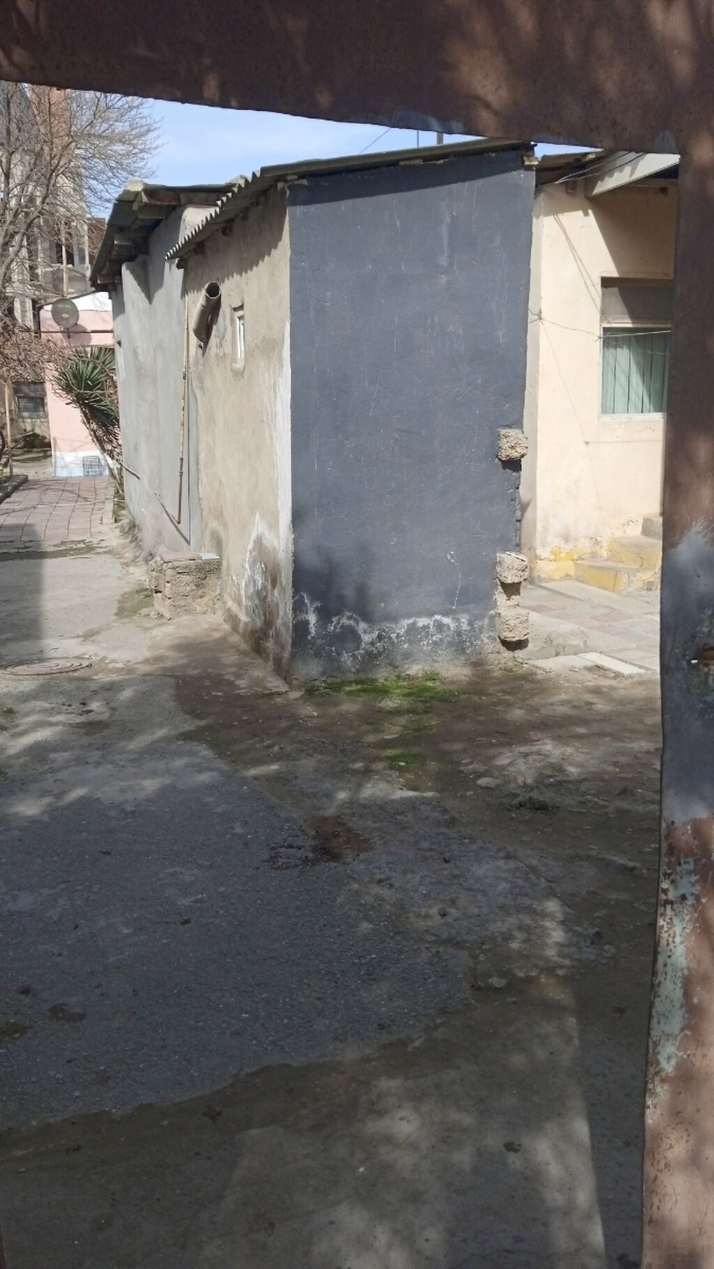Ağ şəhər 12 otaq, 800 kv. m, Kredit yoxdur, Orta təmir