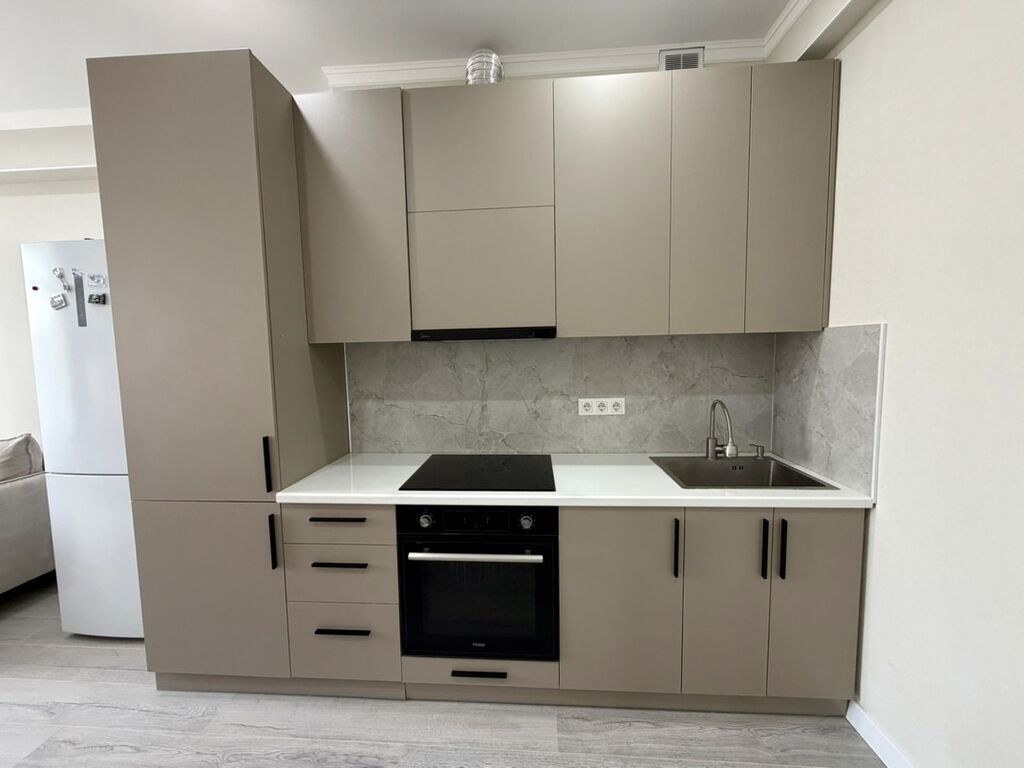 2 комнаты, 60 м², Асанбай мкр Элитка, 7 этаж, Евроремонт: фото 2