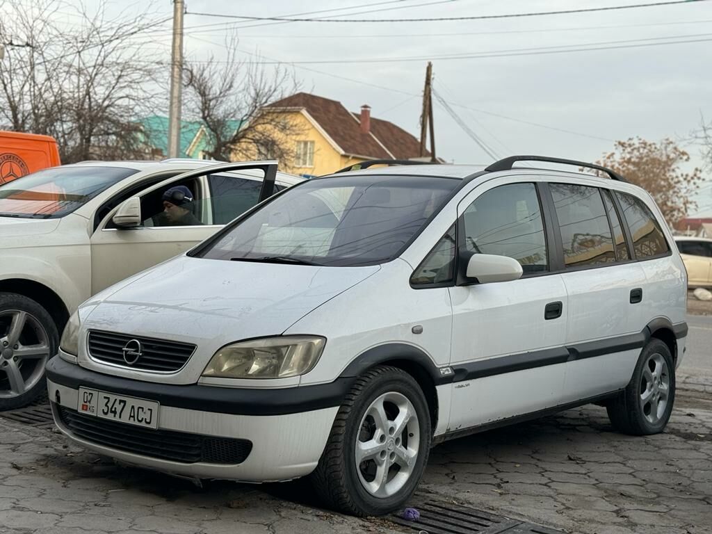 Opel Zafira 2002