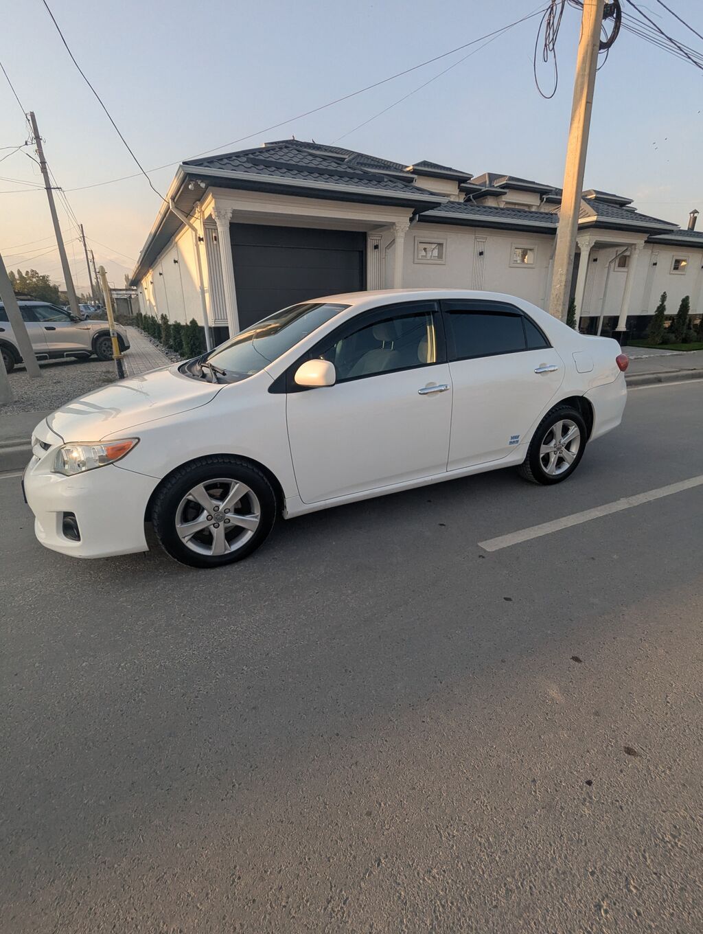 Продам Toyota Corolla, 2010 г., 1.8 л, автомат: фото 8