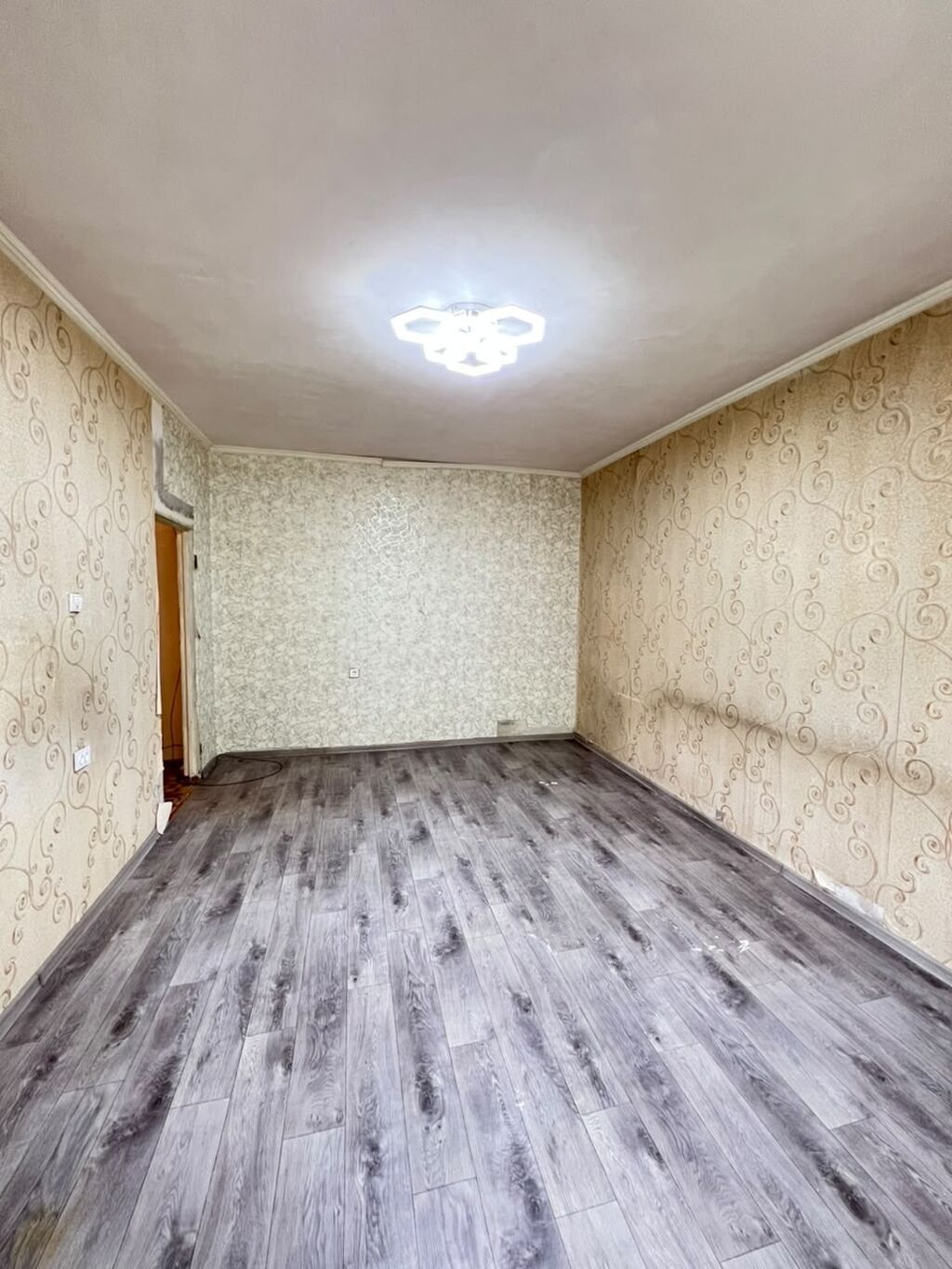 1 комната, 38 м², Боконбаева/Уметалиева 105 серия, 1 этаж, Требуется ремонт: фото 8