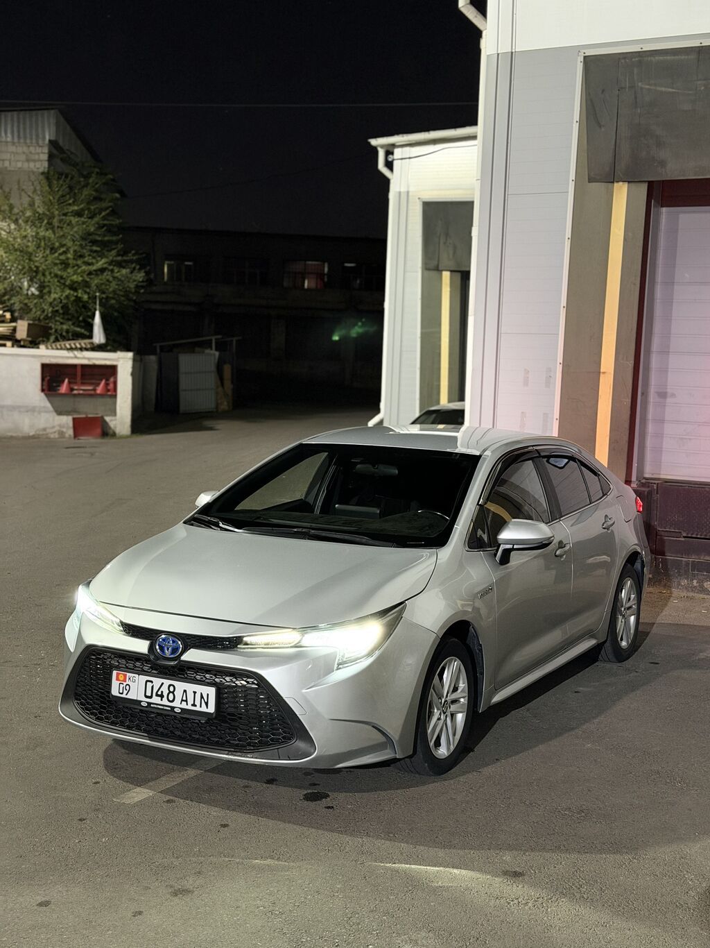 Toyota Levin: 2020 г., 1.8 л, Автомат, Гибрид, Седан: фото 3
