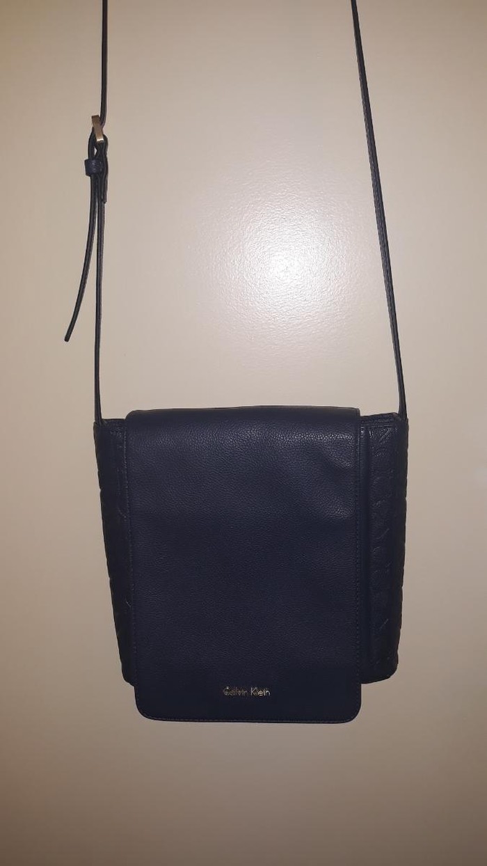 Ostalo: Original Calvin Klein koza na lalafo.rs Original Calvin Klein koza - Nis