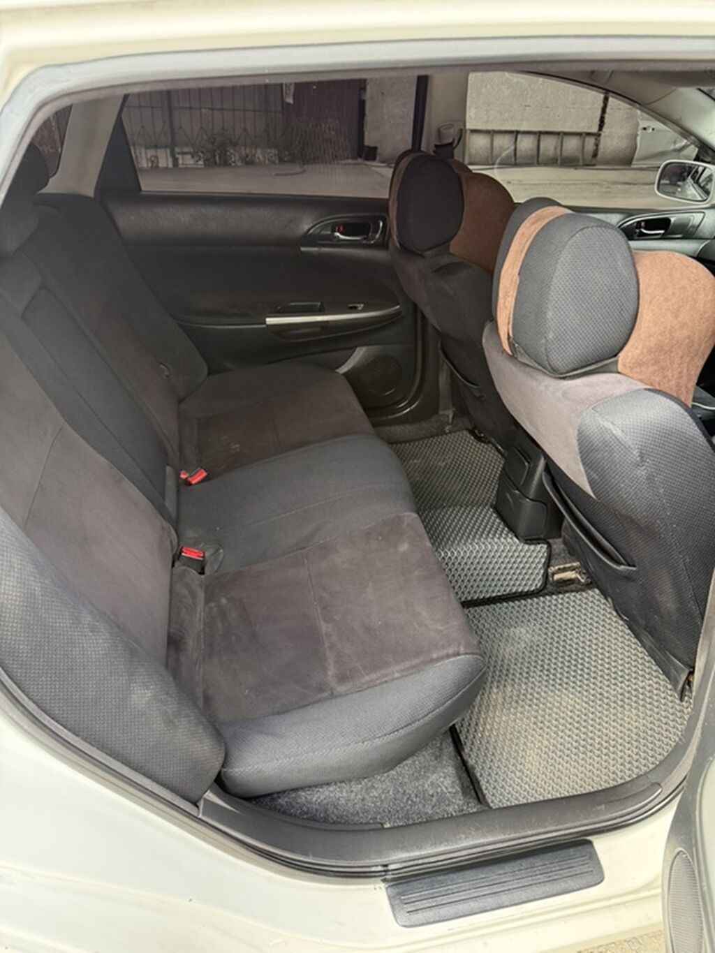 Toyota Caldina: 2005 г., 2 л, Автомат, Бензин, Универсал: фото 8