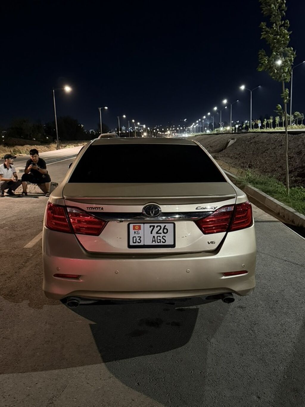 Toyota Camry: 2011 г., 3.5 л, Автомат, Бензин, Седан: фото 5