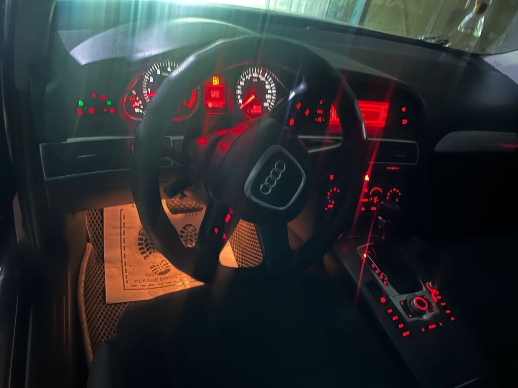 Audi A6: 2005 г., 2.4 л, Автомат, Бензин, Седан: фото 4