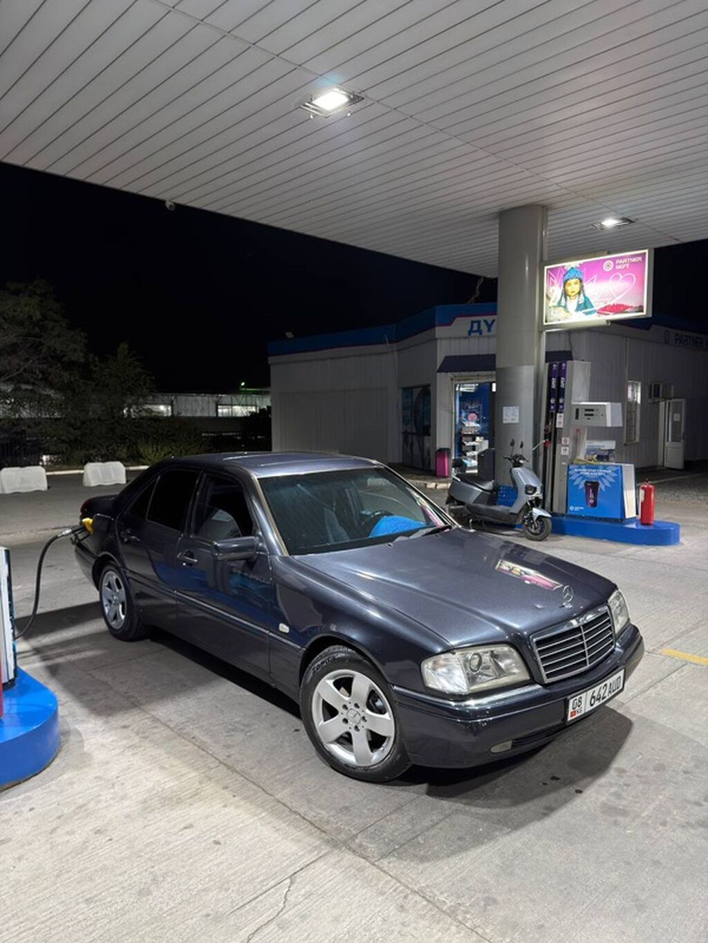 Mercedes-Benz C-Class: 1996 г., 2.2 л, Автомат, Бензин, Седан: фото 3