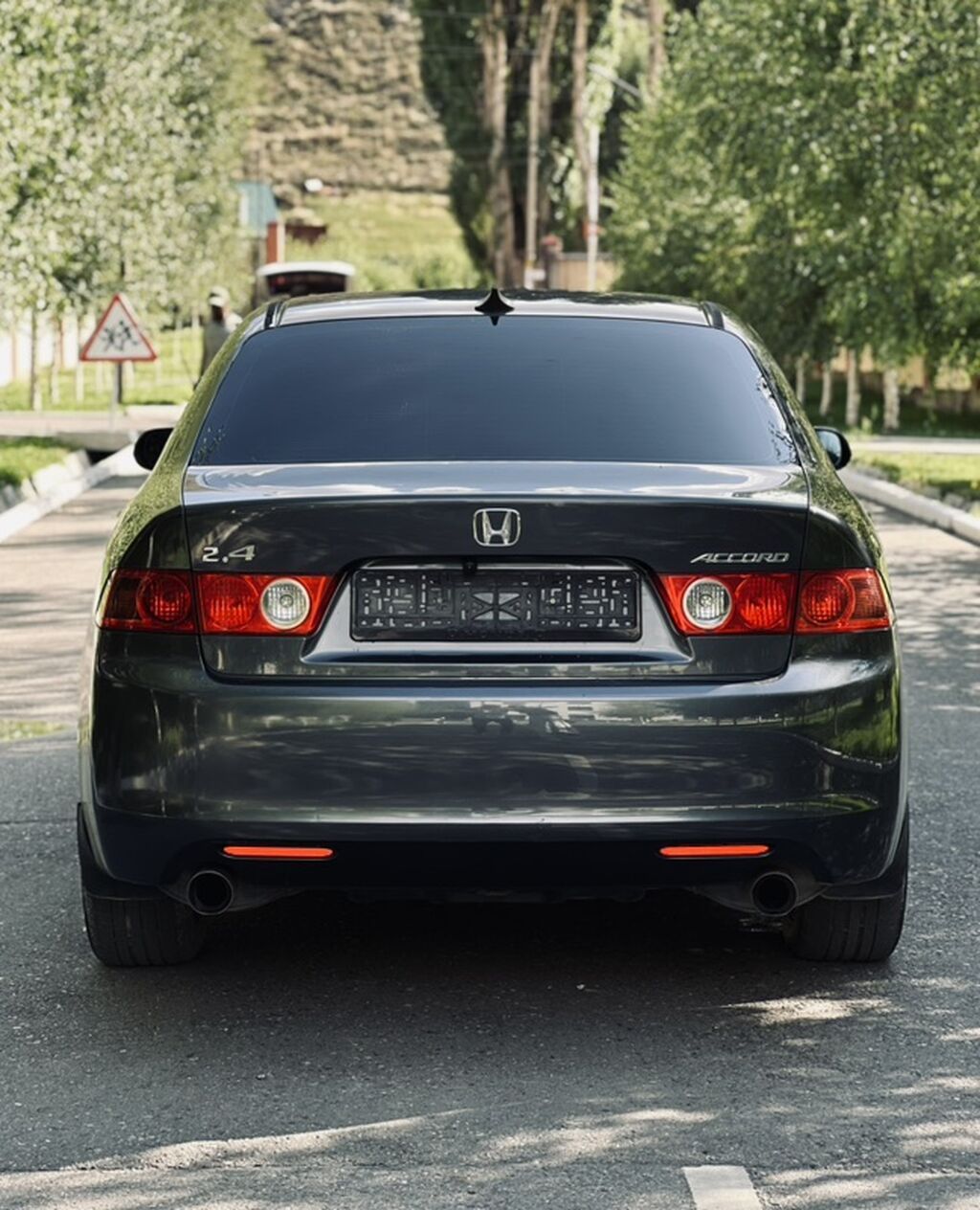 Honda Accord: 2003 г., 2.4 л, Автомат, Бензин, Седан: фото 4