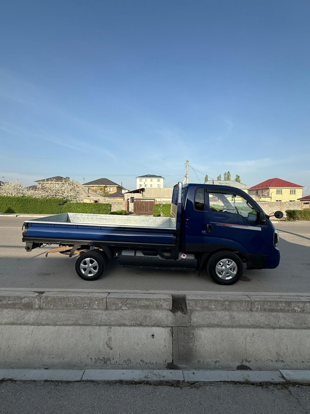 Kia Bongo 3 В хорошем состоянии 2.4газ Механика 5ст Пробег 96 — фото 5