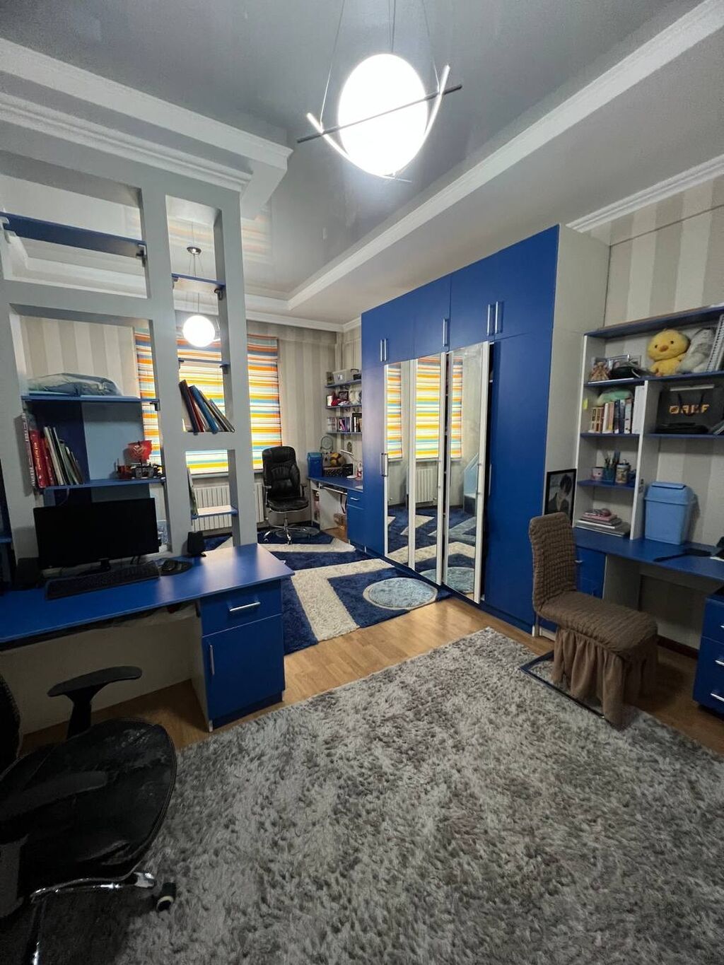 3 комнаты, 120 м², Элитка, 2 этаж, Старый ремонт